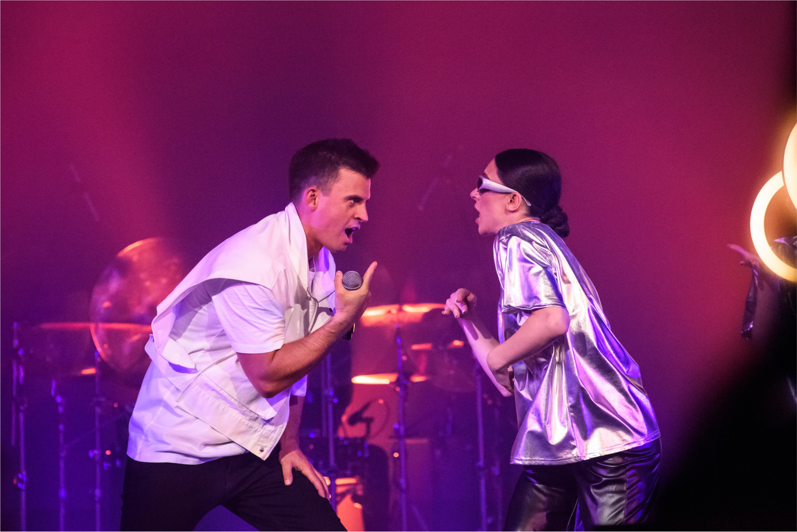 Красивые фото с концертов. Концертный зал рок. Фестивали искусств новгород. Хор турецкого нижний. Гуф ульяновск.